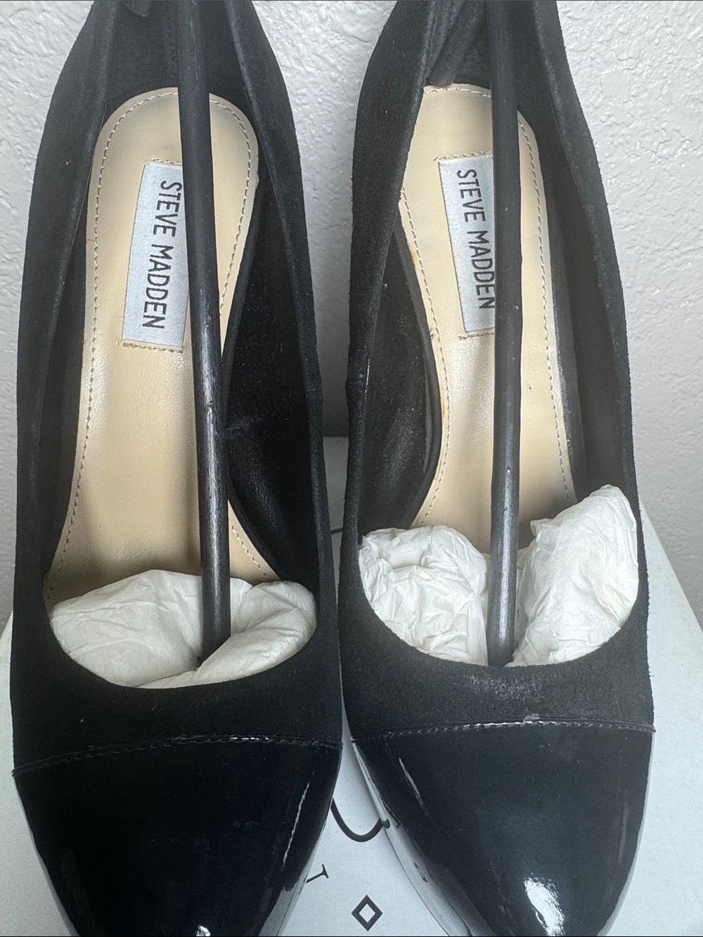 Steve Madden Black Platform Patent & Suede High Heels - Picture 2 of 11
